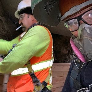 Meet your Posher, Dustin